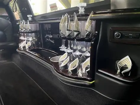 Lincoln MKT Stretch Limousine